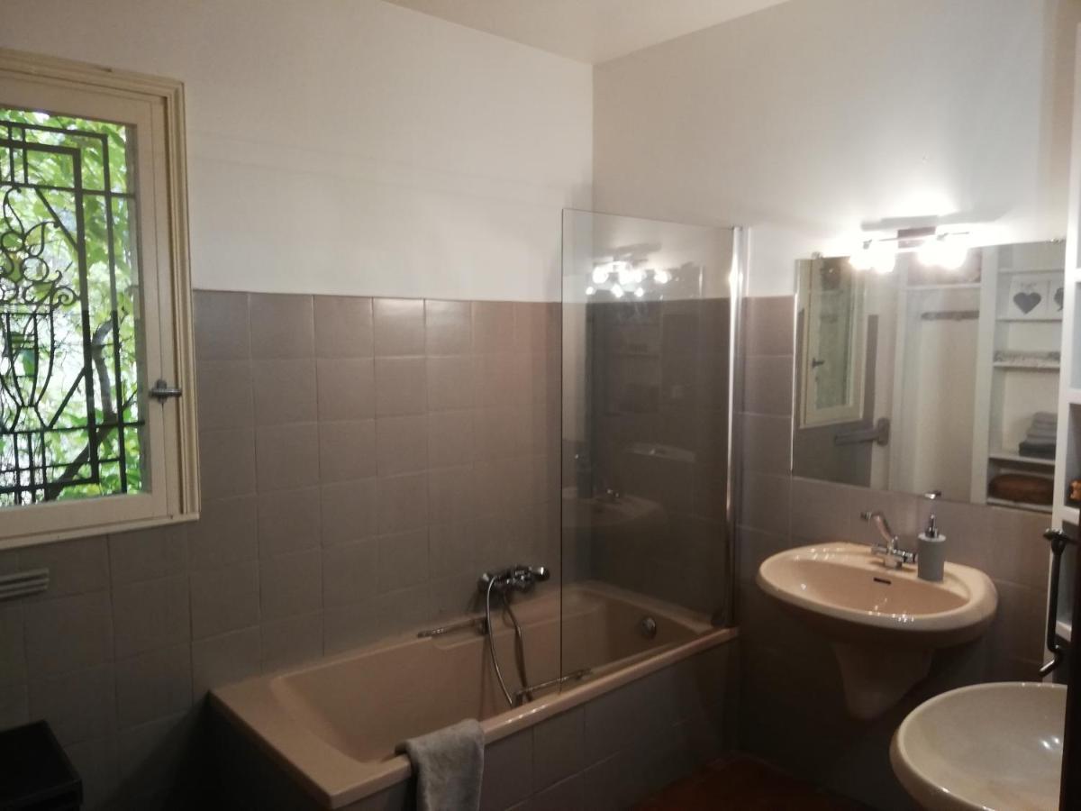 Chambre Lumineuse, Calme Absolu Allauch Exterior foto